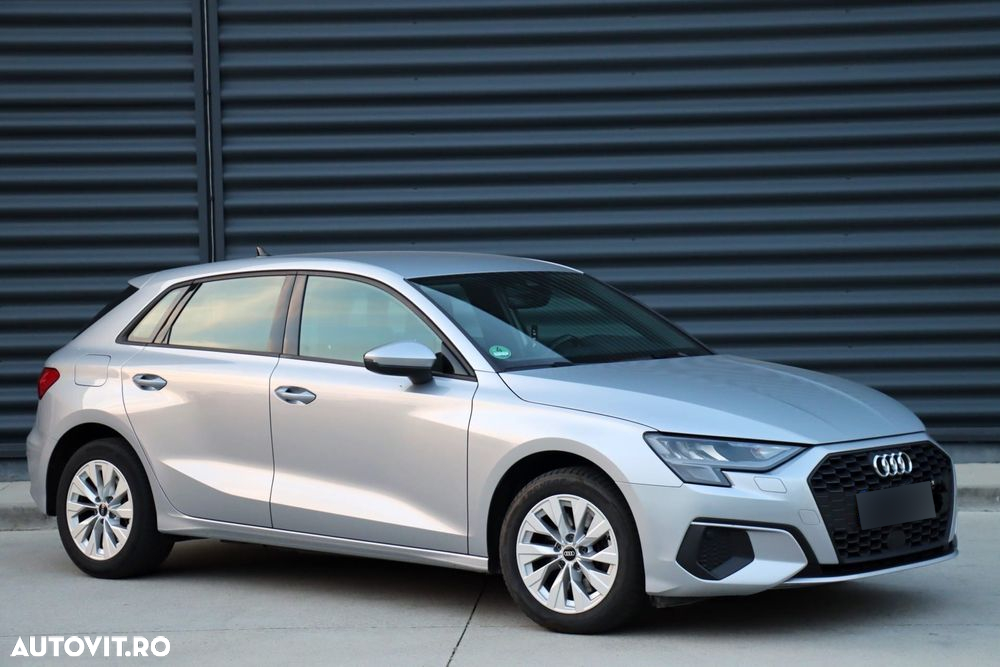 Audi A3 40 TFSIe Sportback S tronic S line - 2