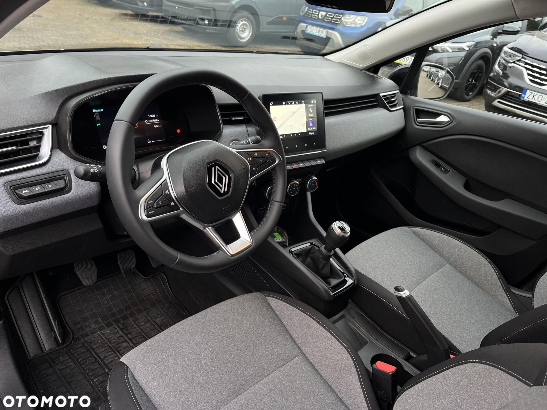 Renault Clio 1.0 TCe Evolution - 9