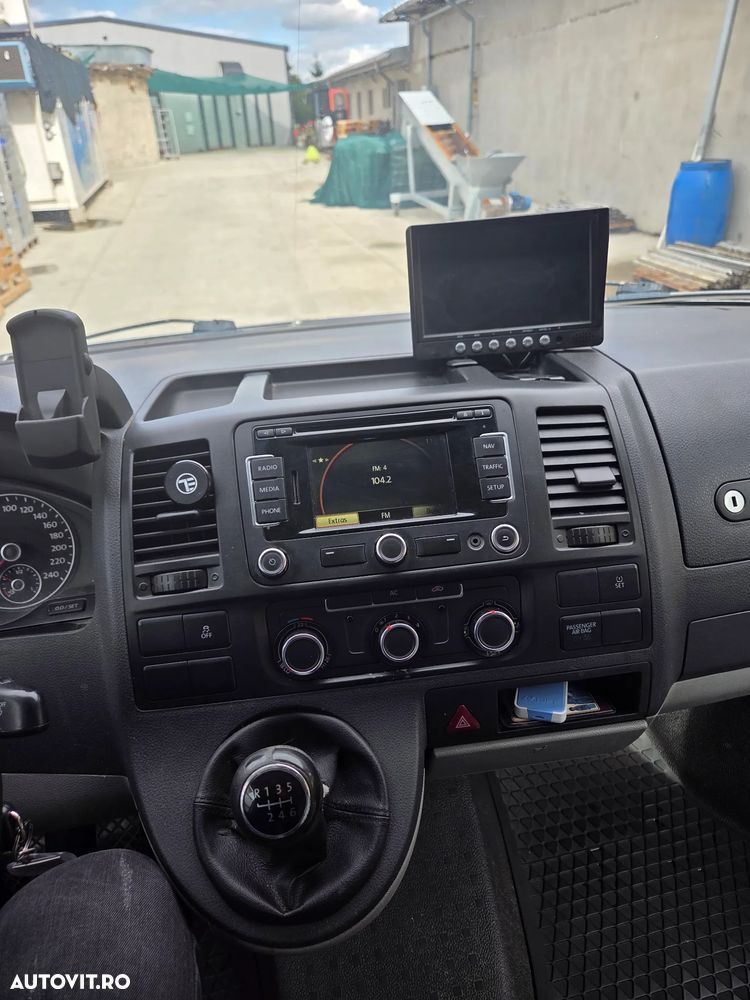 Volkswagen Transporter - 9