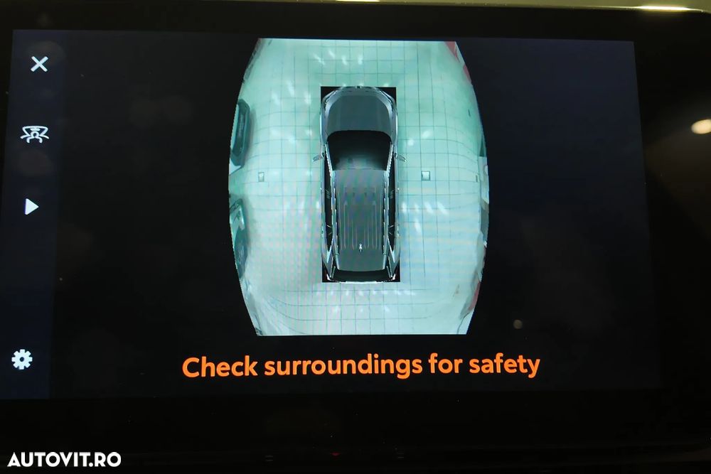 Toyota RAV4 2.5 Hybrid VVT-iE 4x4 Luxury - 24