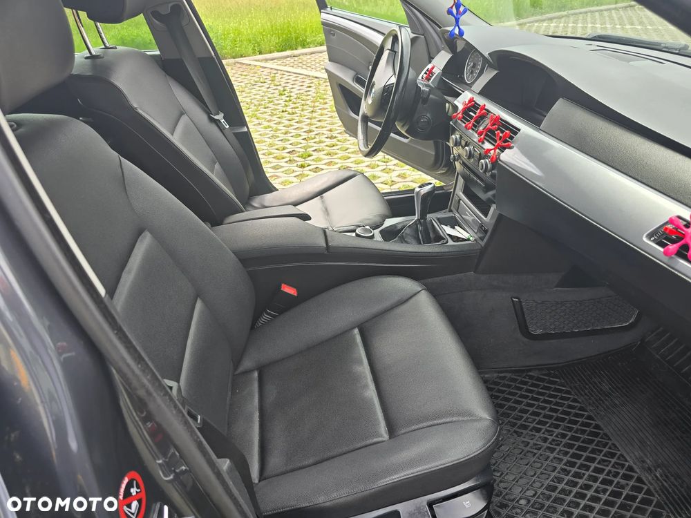 BMW Seria 5 520d - 21