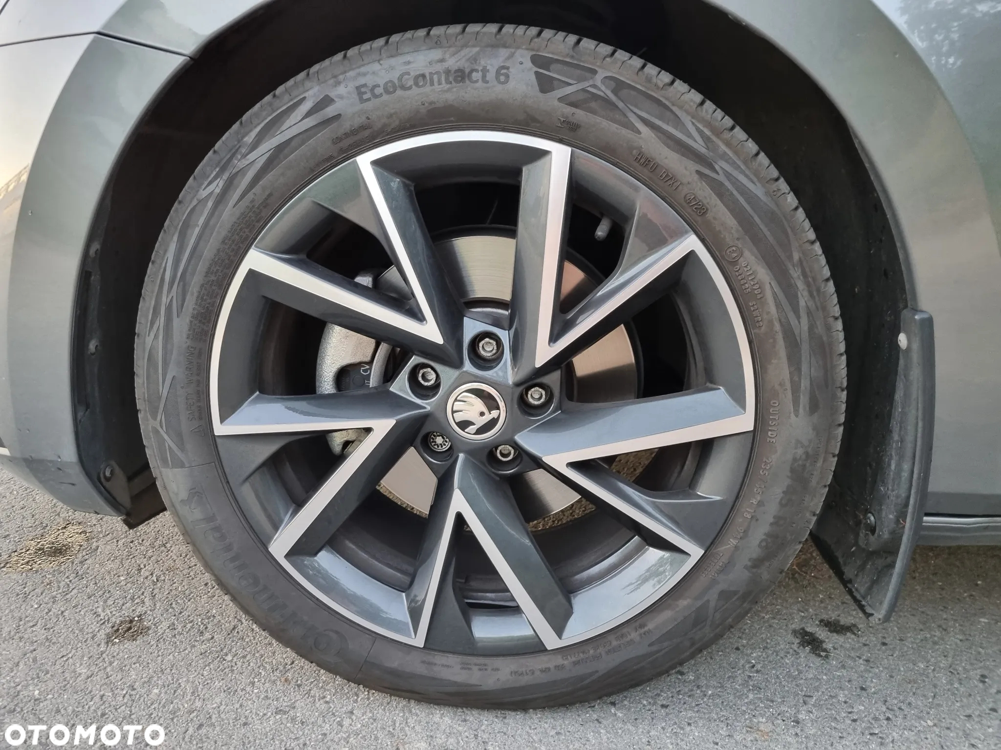 Skoda Superb 2.0 TSI Sportline DSG - 13
