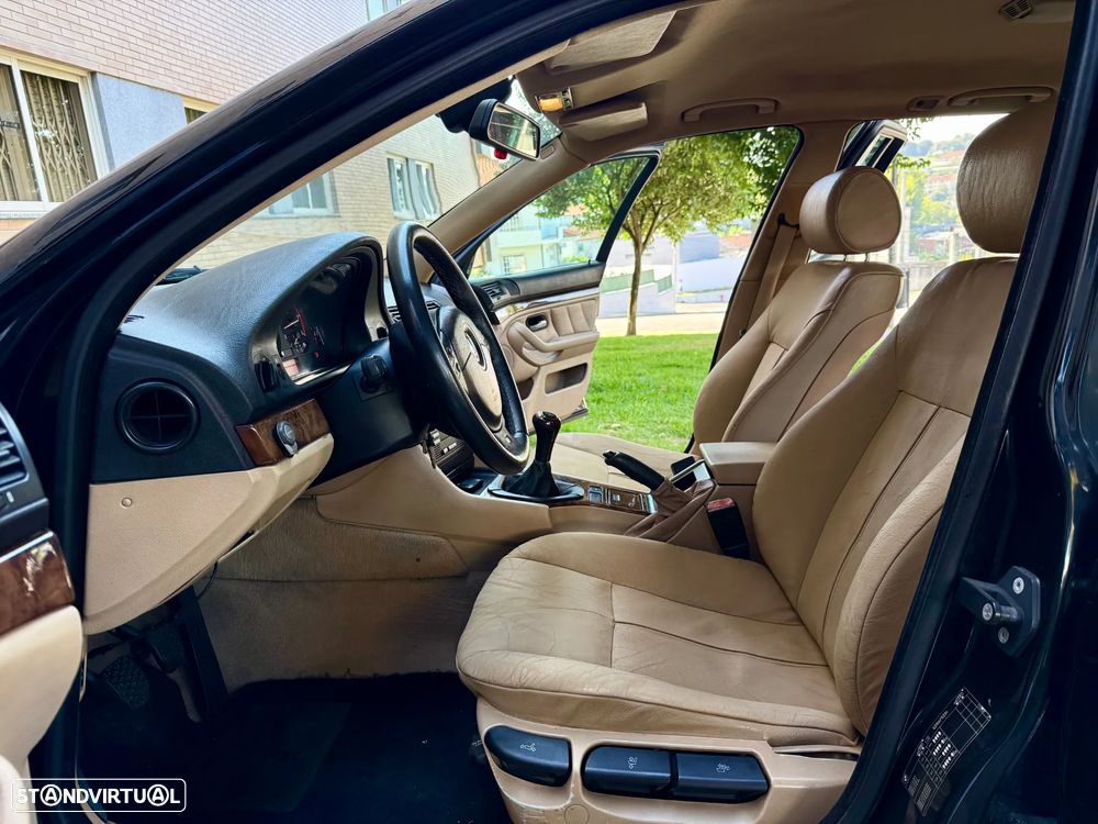 BMW 520 d Touring - 18