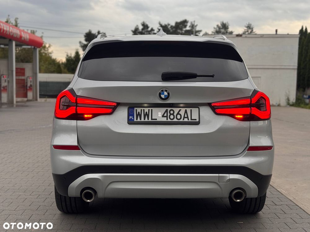 BMW X3 xDrive20i sport - 10