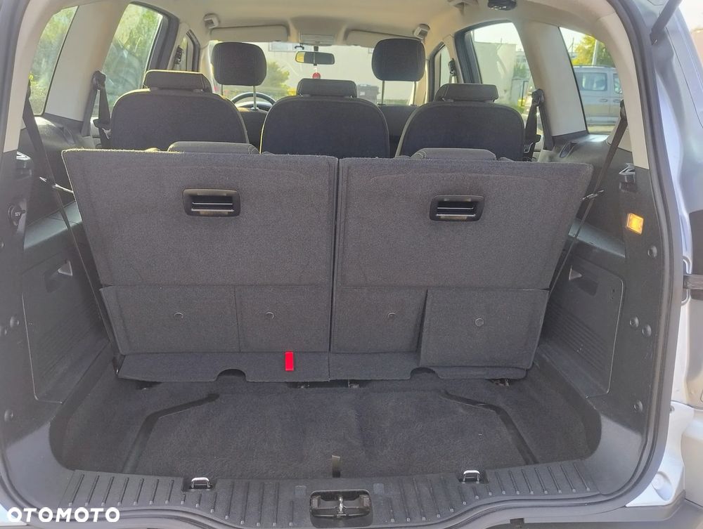 Ford S-Max 2.0 TDCi Trend - 19