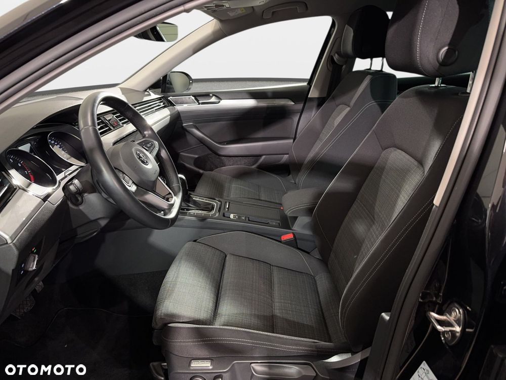 Volkswagen Passat Variant - 16