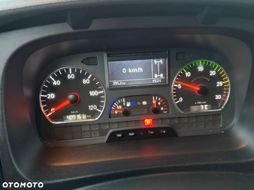 Mercedes-Benz ATEGO - 9