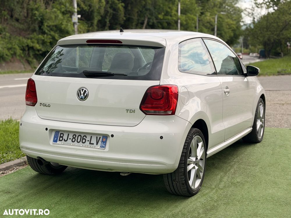 Volkswagen Polo 1.6 TDI DSG Highline - 8