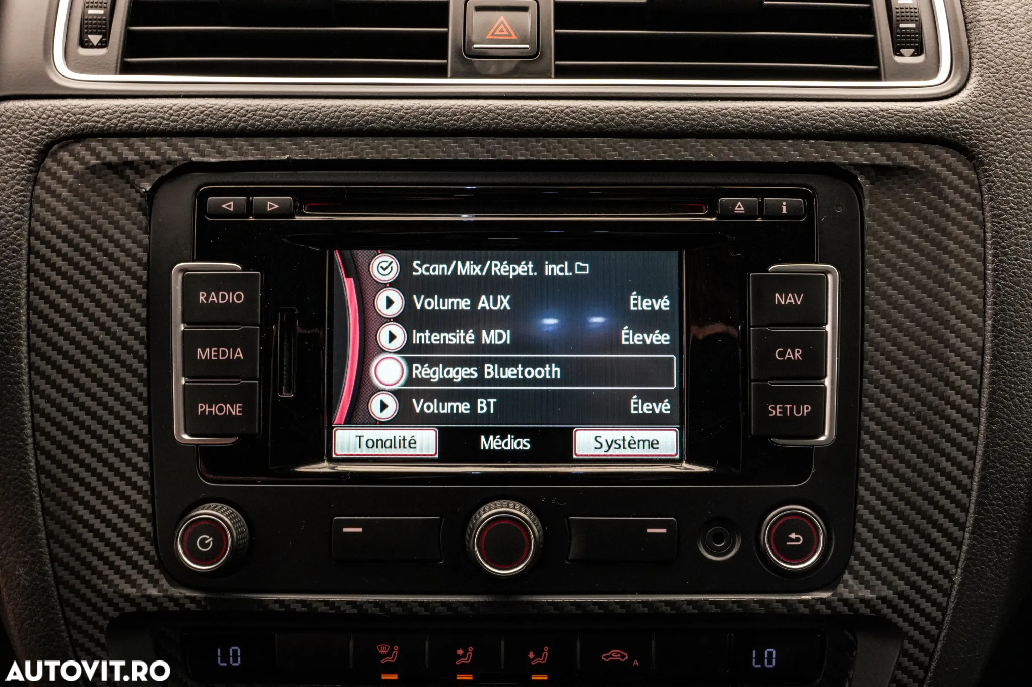 Volkswagen Jetta - 18