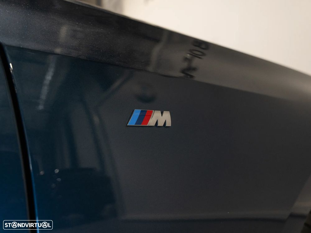 BMW 330 e Pack Desportivo M Auto - 28