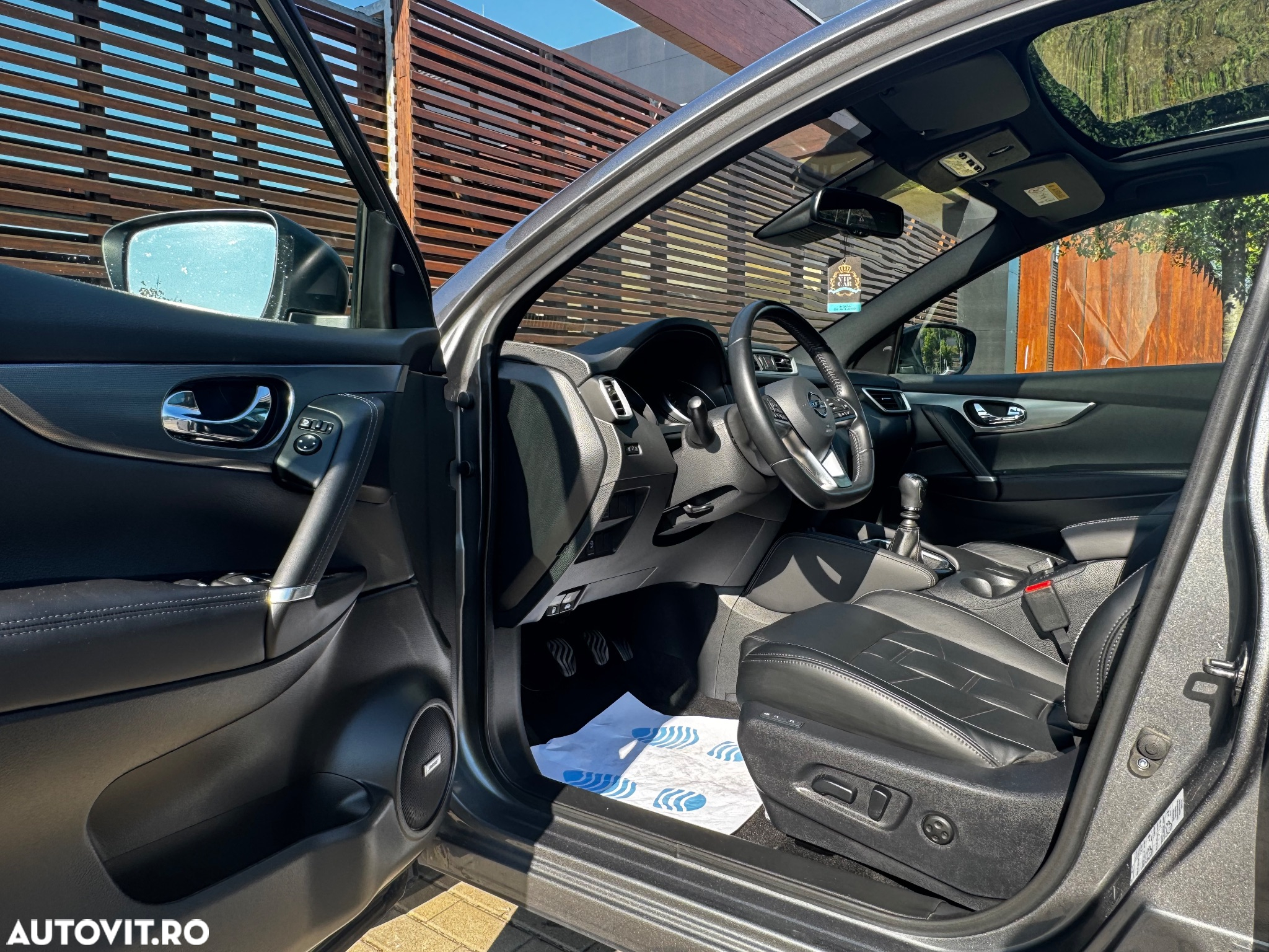 Nissan Qashqai 1.7 dCi TEKNA+ - 13