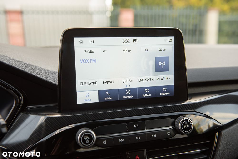 Ford Kuga 2.5 Duratec FHEV ST-LINE X - 24