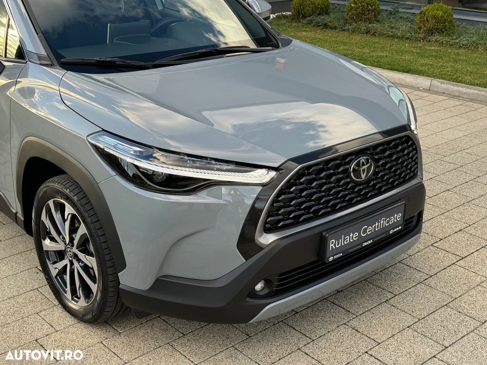 Toyota Corolla TS 2.0 HSD Exclusive - 9