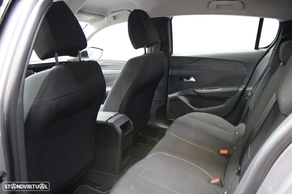 Peugeot 308 180 e-EAT8 GT - 18