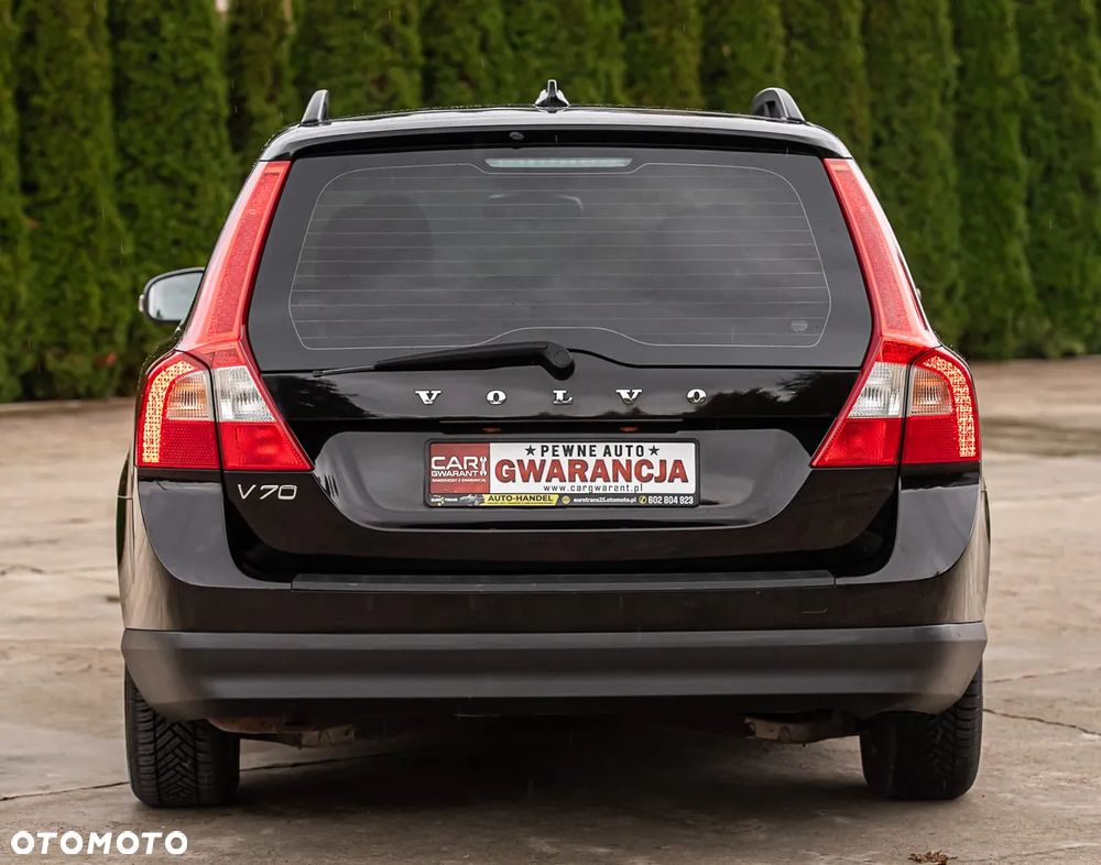 Volvo V70 2.0 Momentum - 8