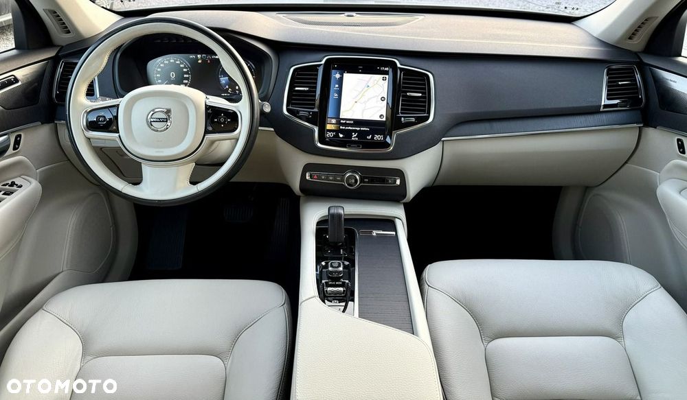 Volvo XC 90 B5 D AWD Geartronic Inscription - 11