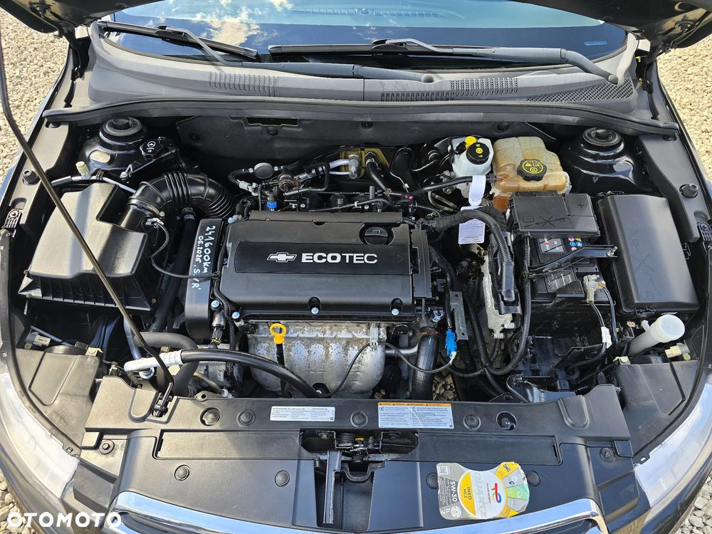 Chevrolet Cruze 1.6 - 32