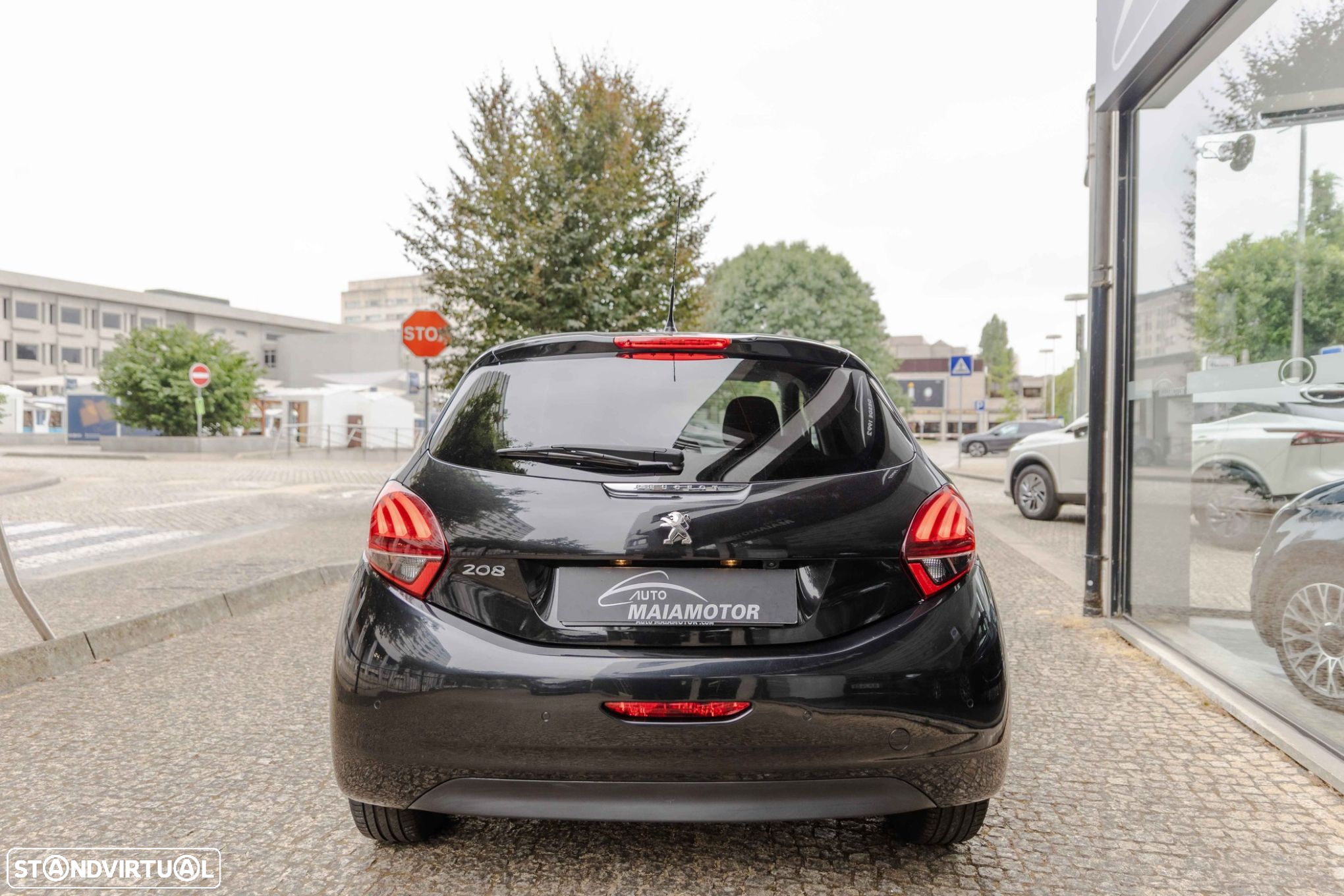 Peugeot 208 1.2 PureTech Active - 18