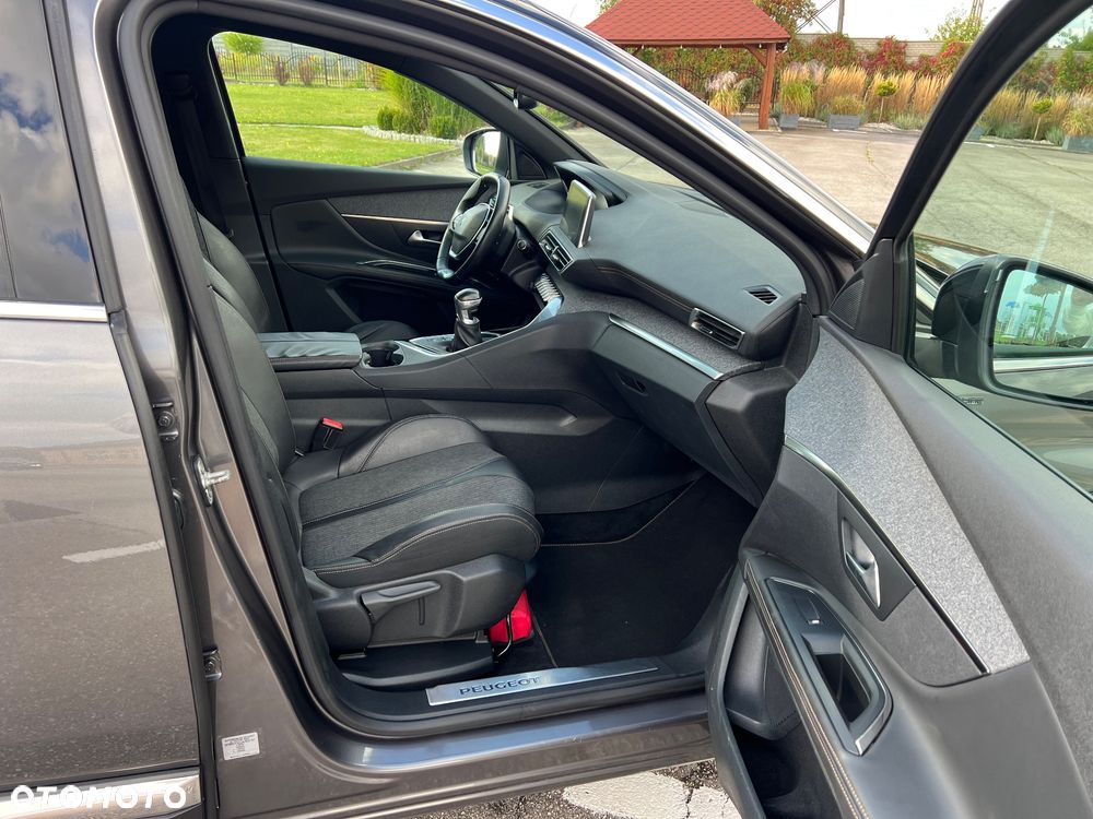 Peugeot 5008 BlueHDI 130 Active Business-Paket - 30