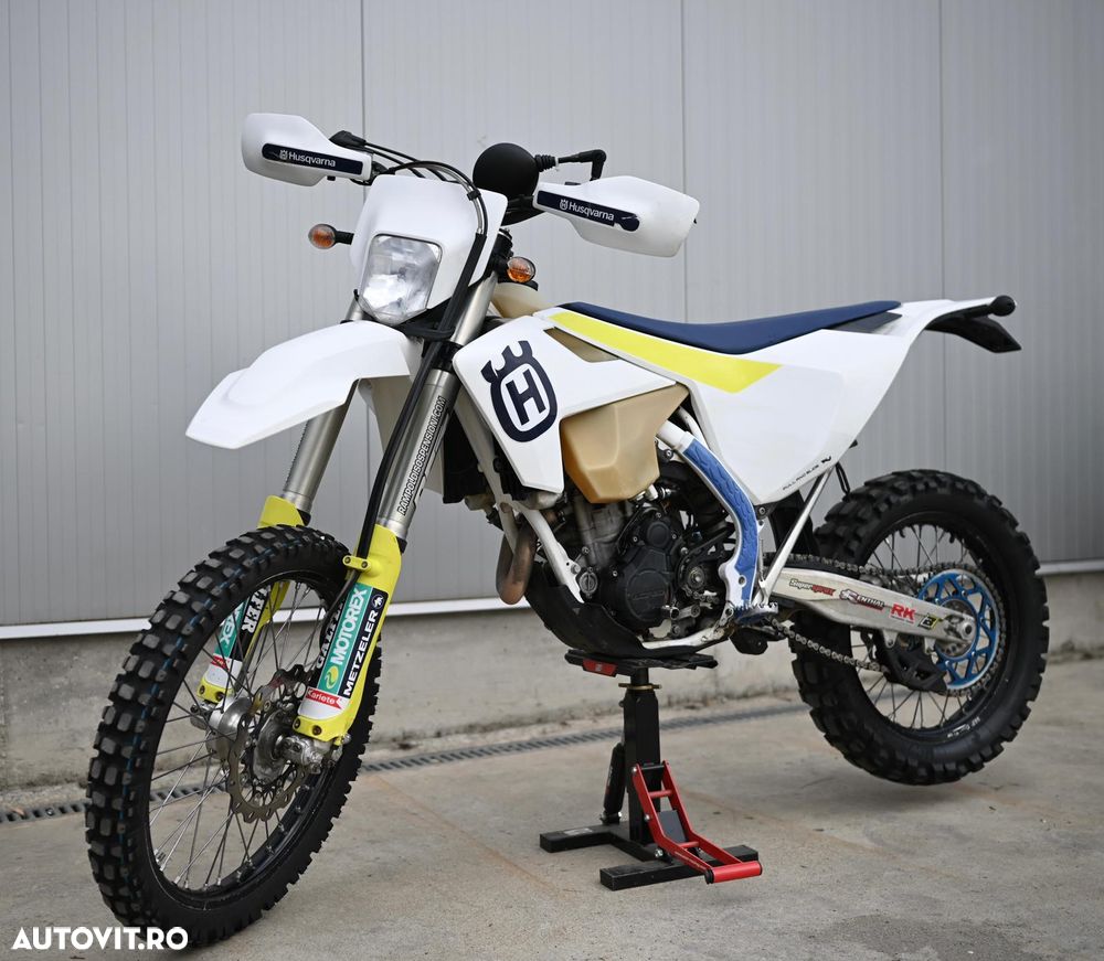 Husqvarna FE 250 - 1