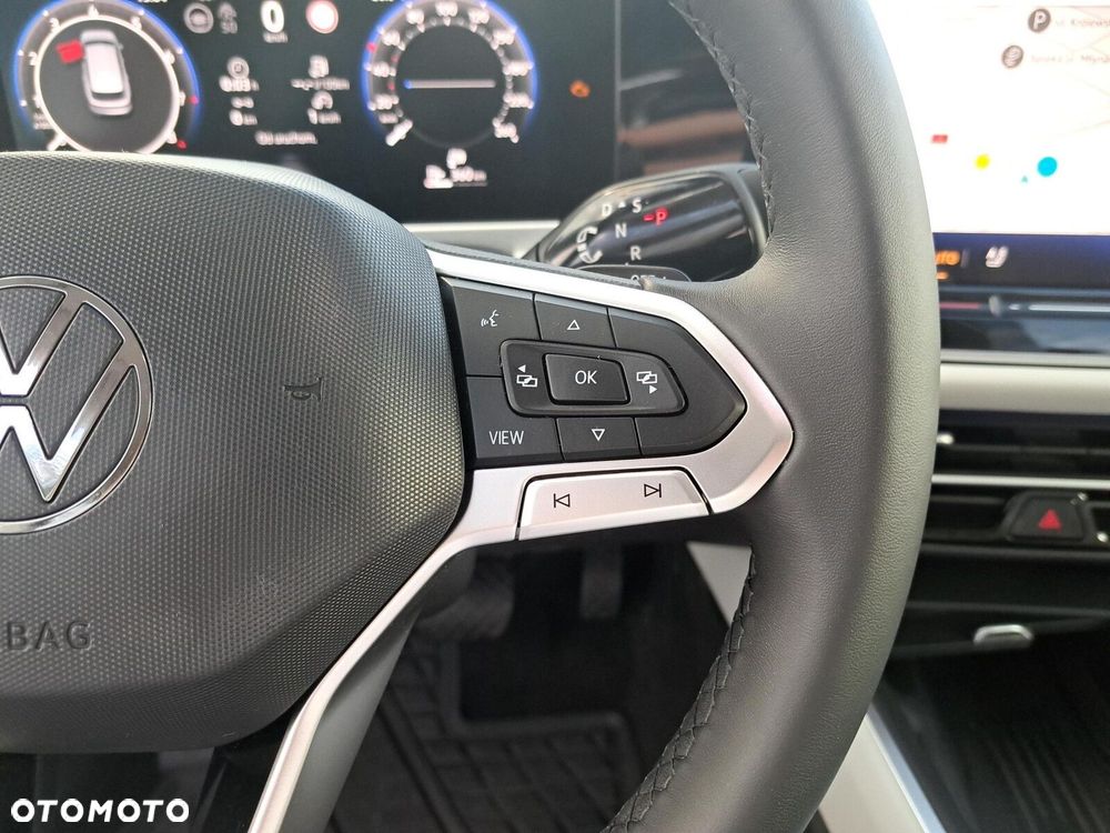 Volkswagen Passat - 19