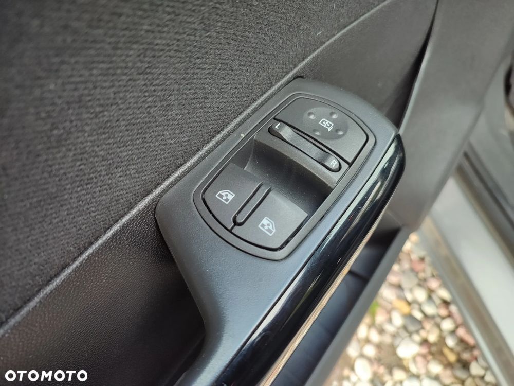 Opel Corsa 1.4 Active - 16