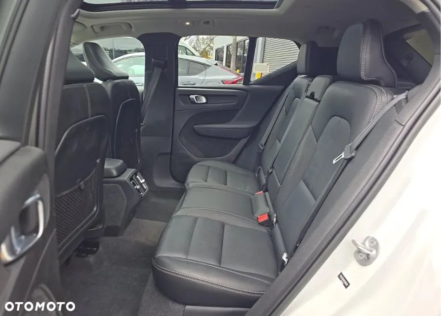 Volvo XC 40 B5 B AWD Ultimate Bright - 11