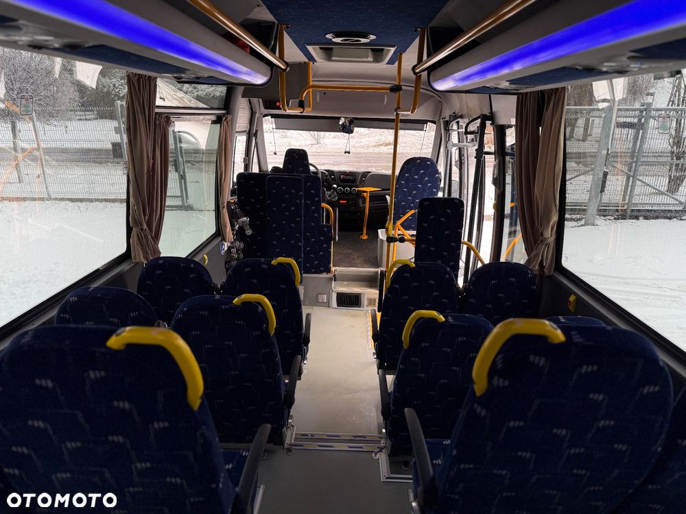 Iveco Rosero First - 16