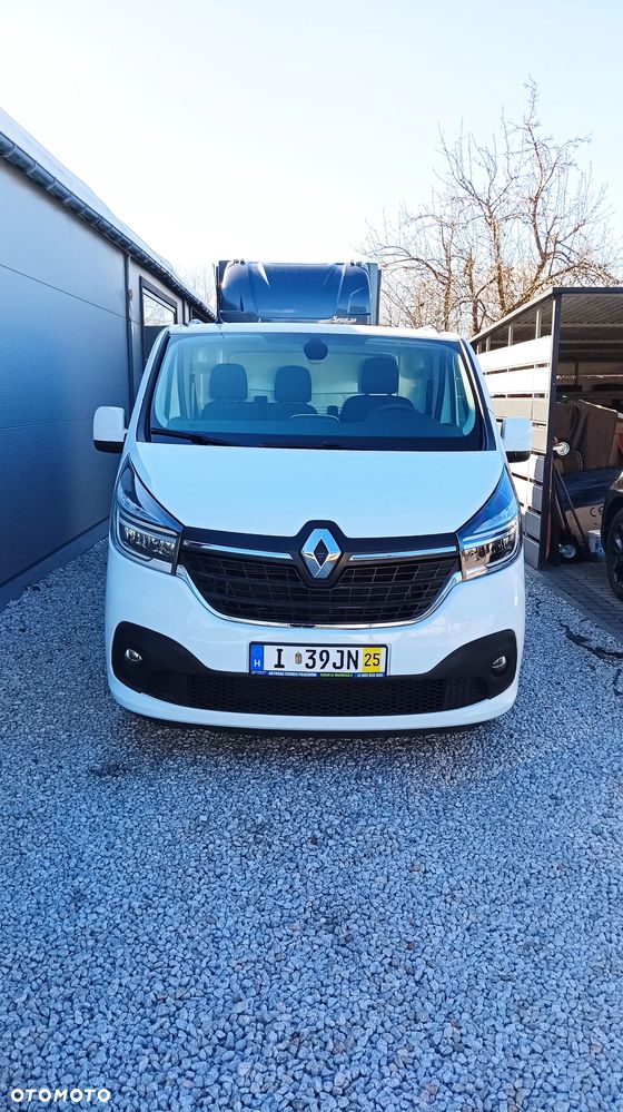 Renault Trafic - 10