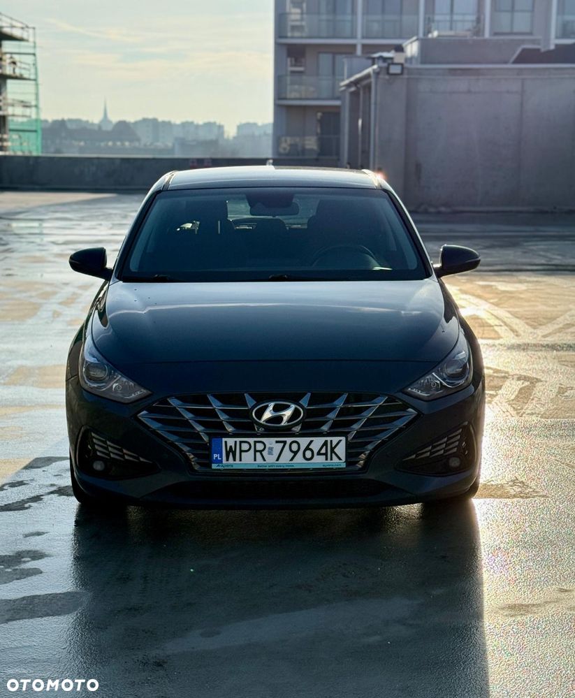 Hyundai i30 1.0 T-GDI Classic + DCT - 2