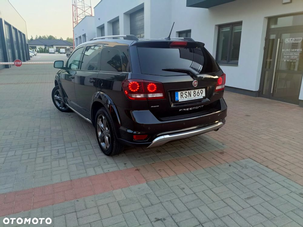 Fiat Freemont 2.0 Multijet 16V DPF Automatik Allrad Black Code - 8
