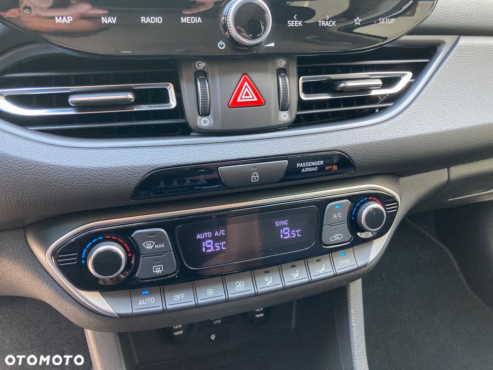 Hyundai i30 1.6 CRDI DCT EDITION 30+ - 12