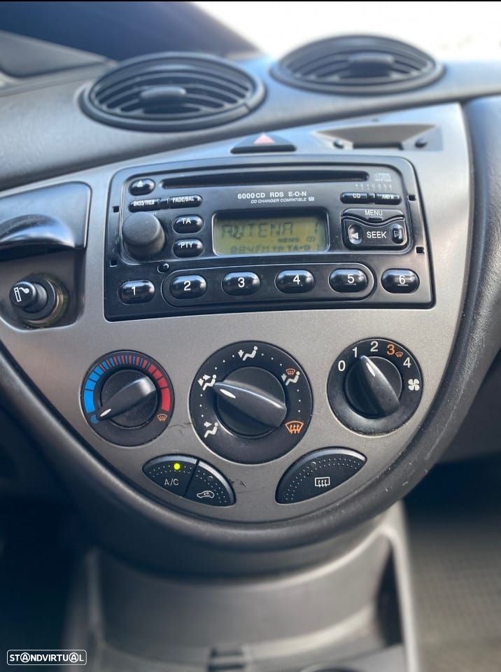 Ford Focus SW TDCi Ghia - 16