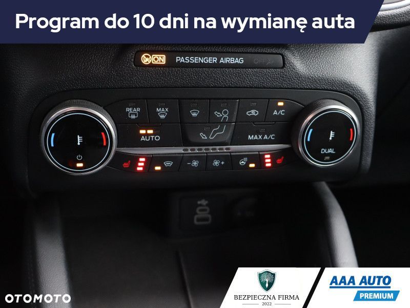 Ford Kuga - 20