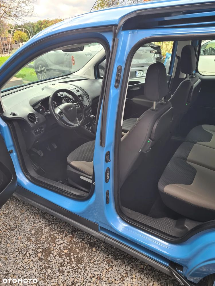 Ford Tourneo Courier 1.0 EcoBoost Titanium - 13