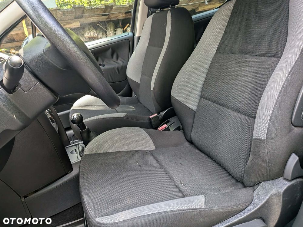 Peugeot 207 1.6 HDi - 6