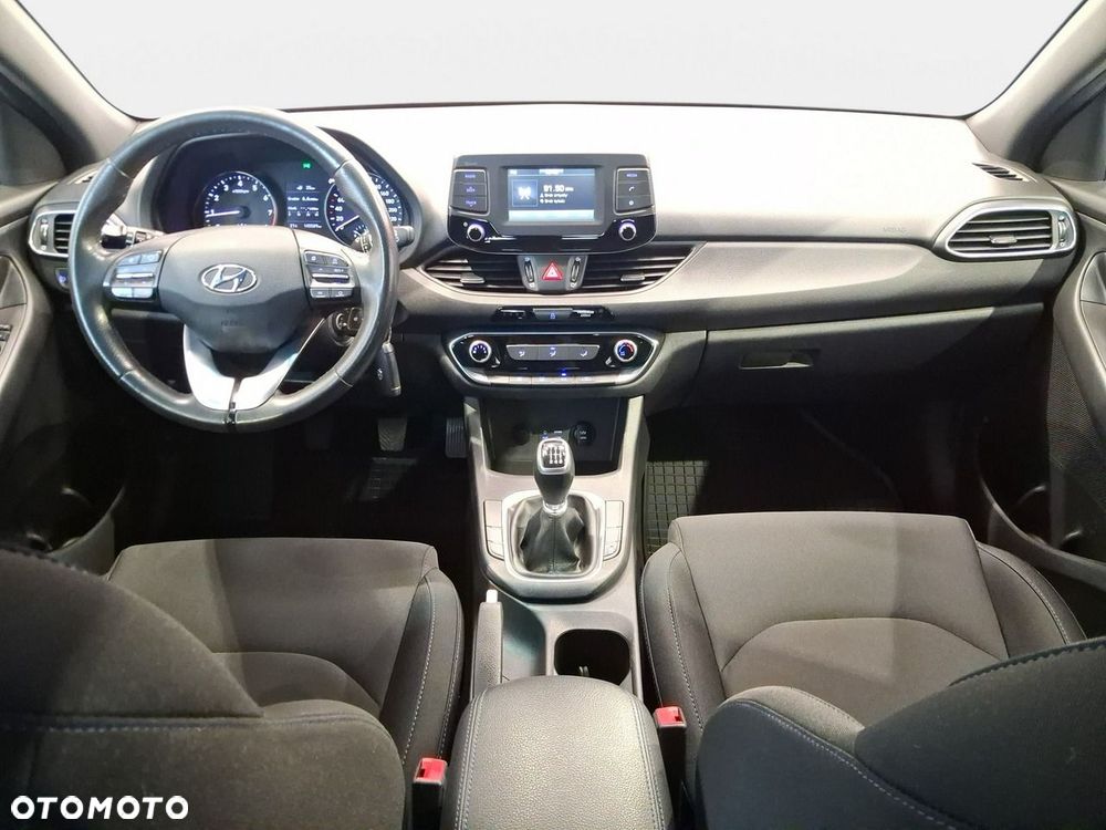 Hyundai i30 - 12