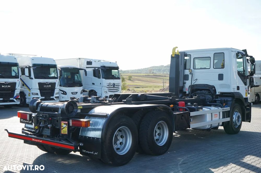 Iveco STRALIS 420 / CAMIOANĂ CU CÂRLIG / 6X4 / MAREL / CAPACITATE DE RIDICARE 17.275 KG / EURO 6 - 6