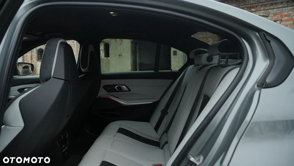 BMW M3 M Competition xDrive sport - 27