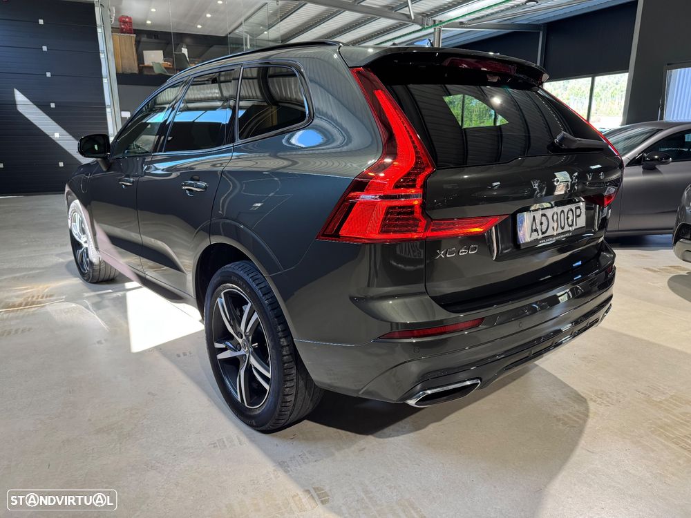 Volvo XC 60 2.0 T6 PHEV R-Design AWD - 6