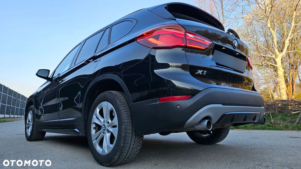 BMW X1 xDrive20i GPF Sport Line sport - 7