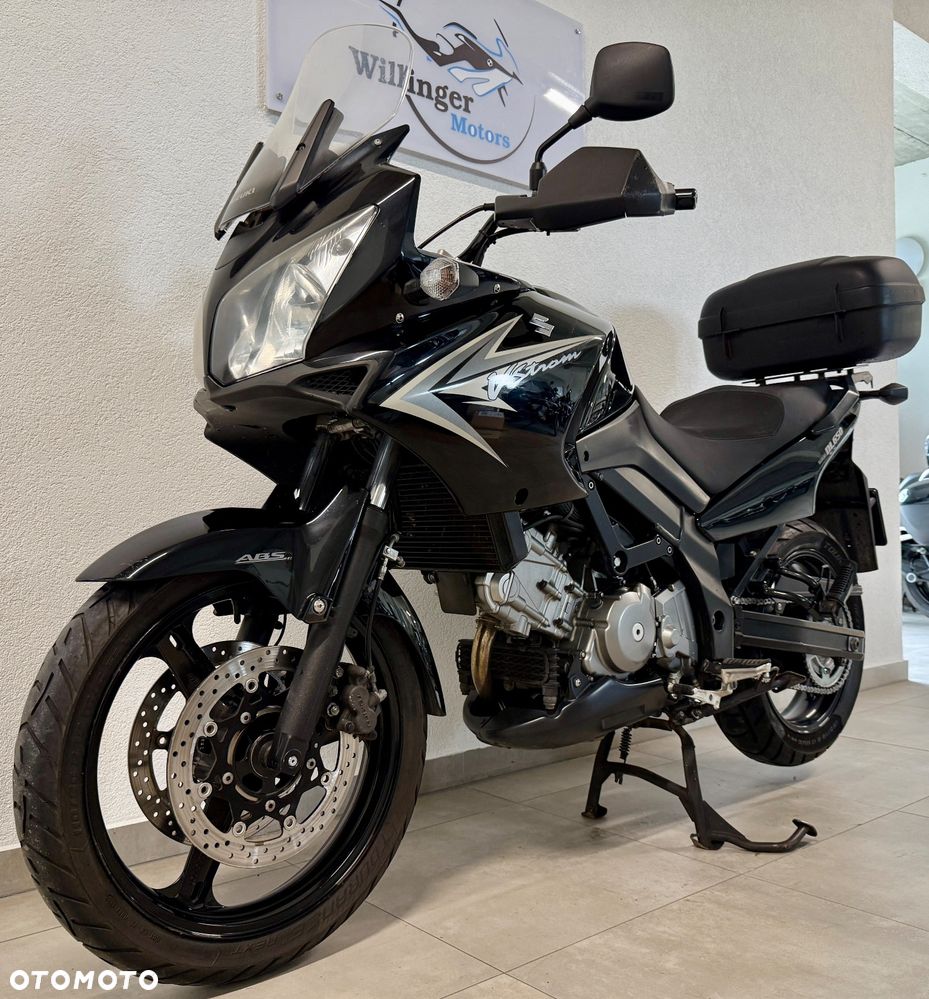 Suzuki V-STROM - 3