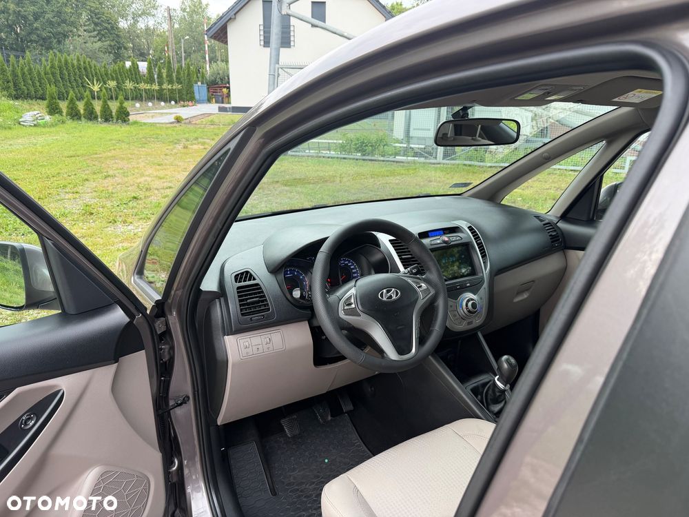 Hyundai ix20 1.6 Comfort - 14