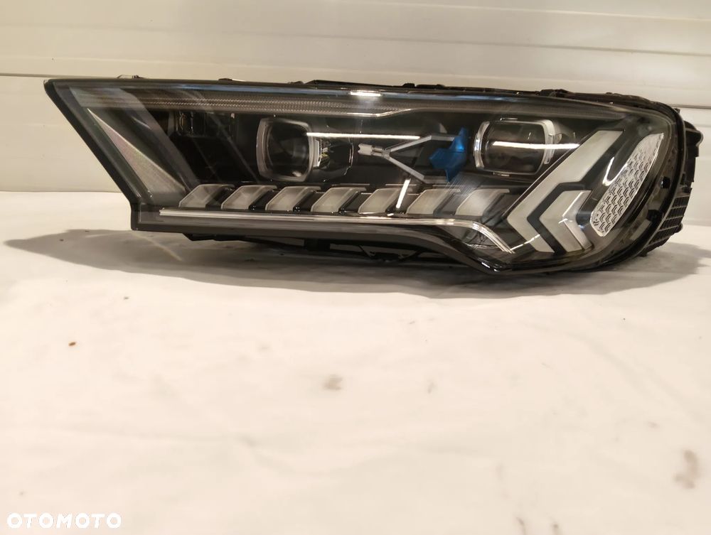 Audi Q7 4M LASER PRZÓD STRONA LEWA 4M0941085C - 1