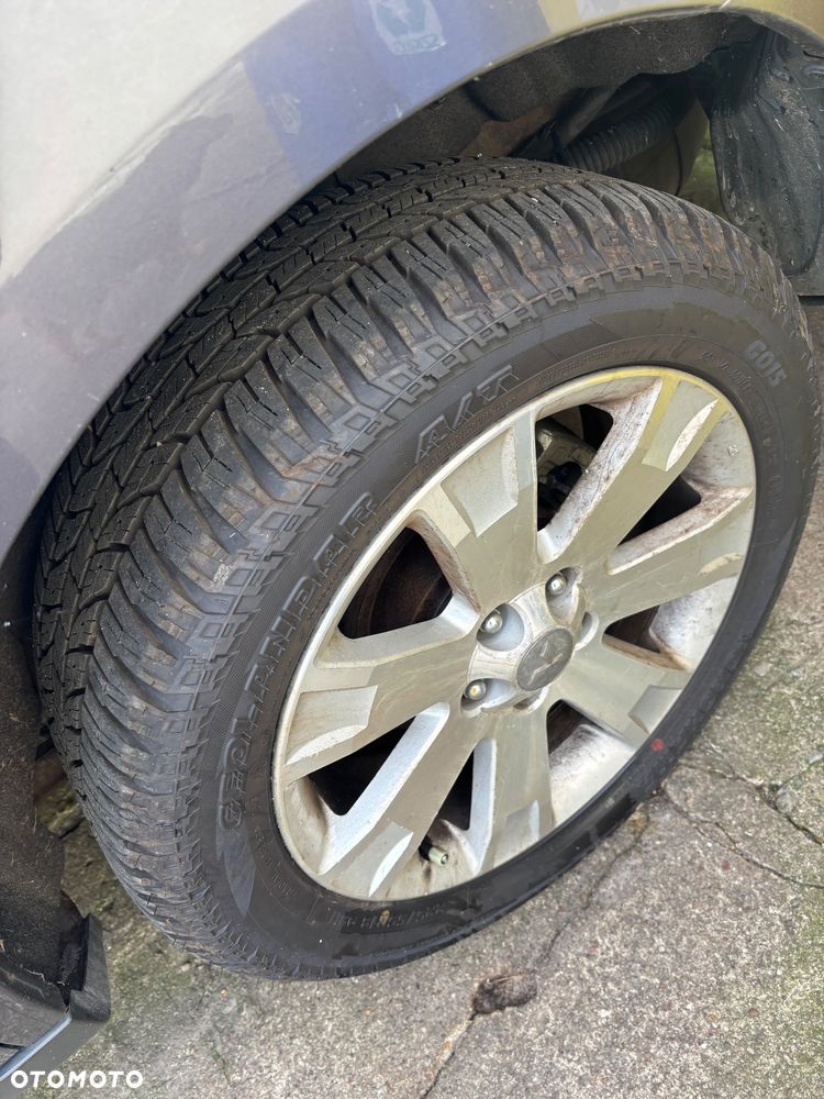Mitsubishi Outlander - 13