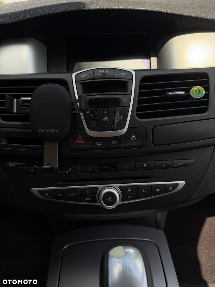 Renault Laguna - 11