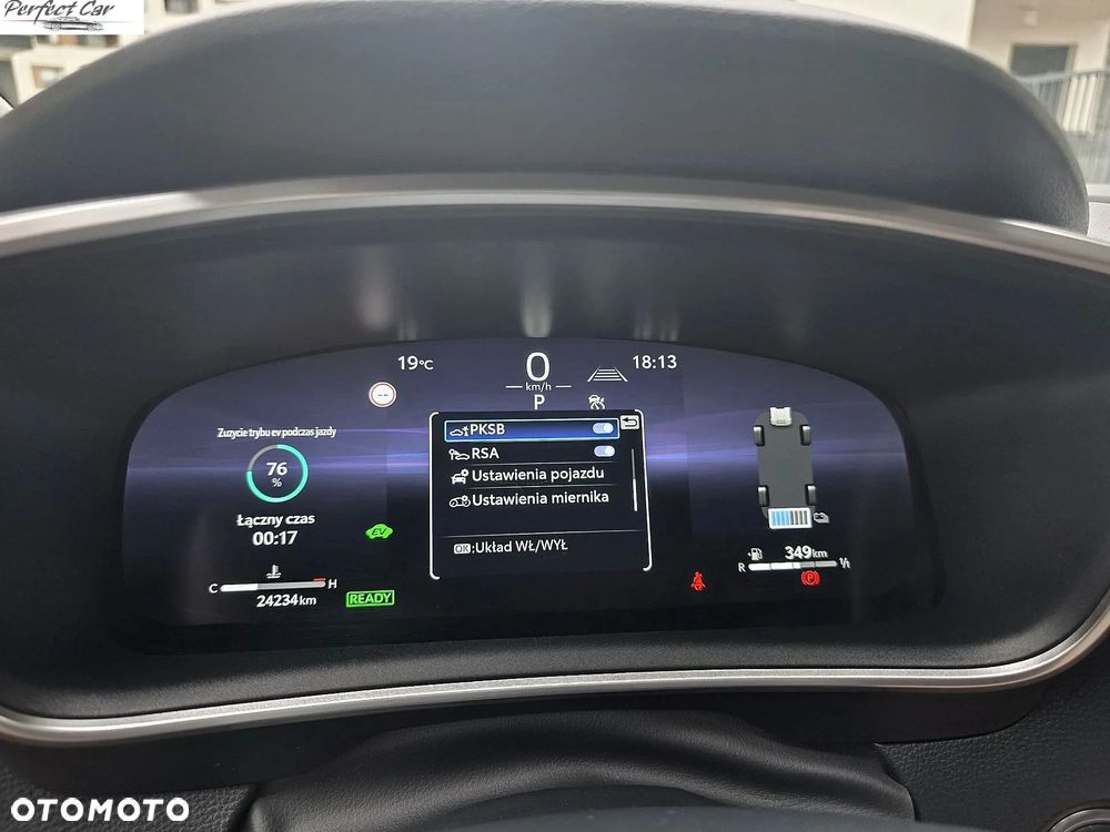 Toyota Corolla 1.8 Hybrid Comfort - 25