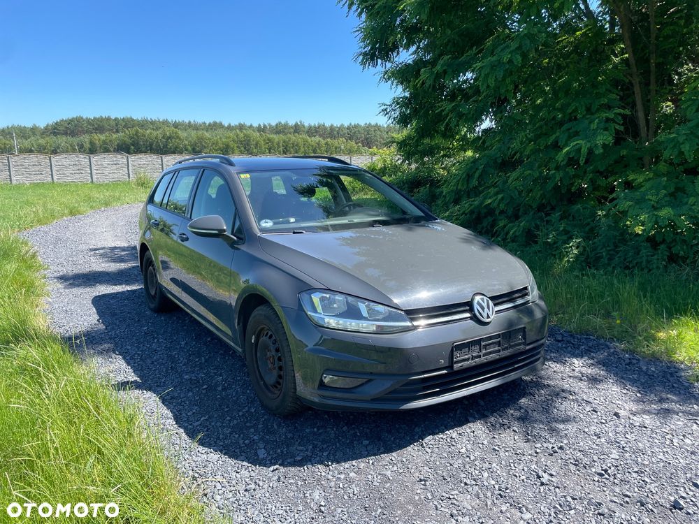 Volkswagen Golf 1.0 TSI BMT Comfortline DSG - 1