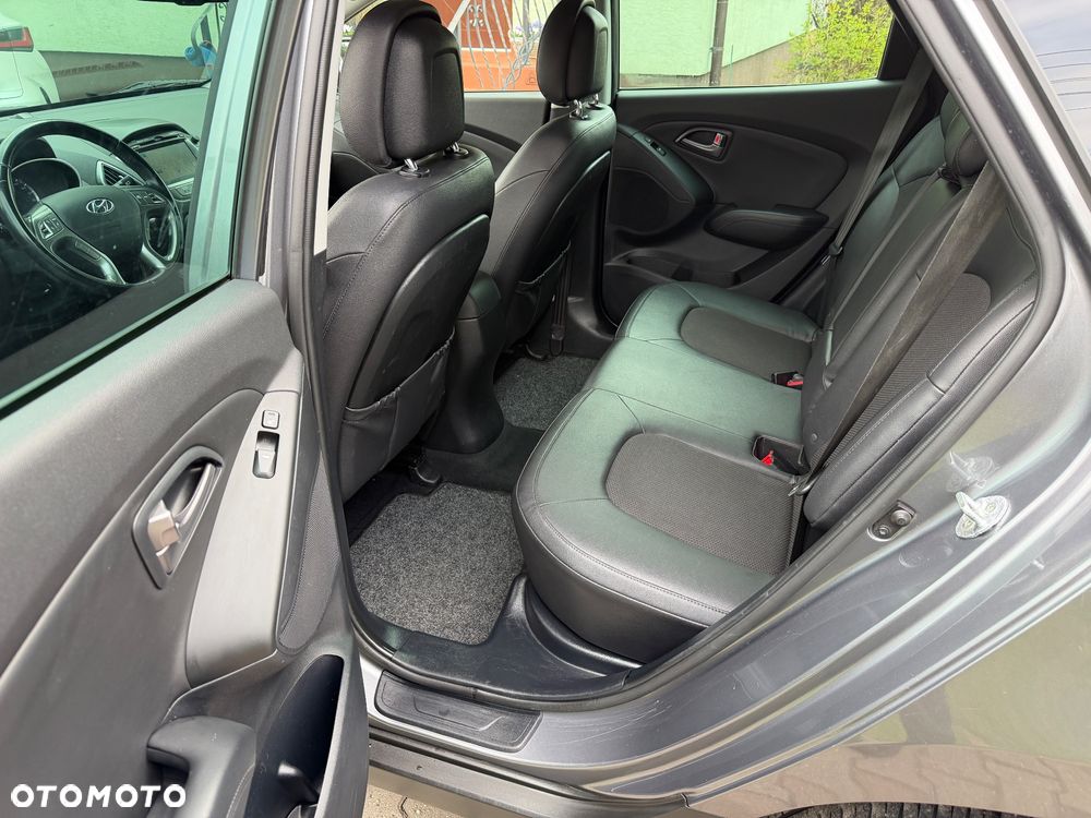 Hyundai ix35 blue 1.6 2WD Finale Gold - 25
