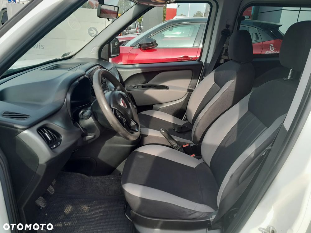 Fiat Doblo 1.4 16V Easy - 8